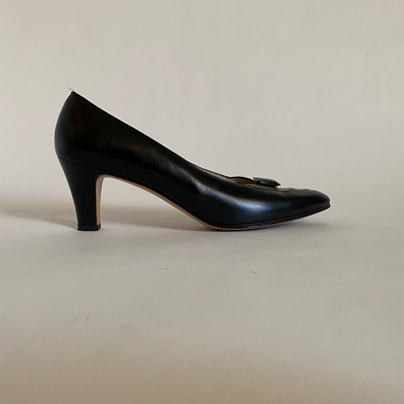 Ferragamo Women's Shoes (Pumps) - Picture 2 of 5